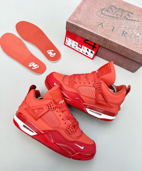 Air Jordan 4 Retro