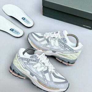 New Balance 1906U Team Away Grey Sneakers