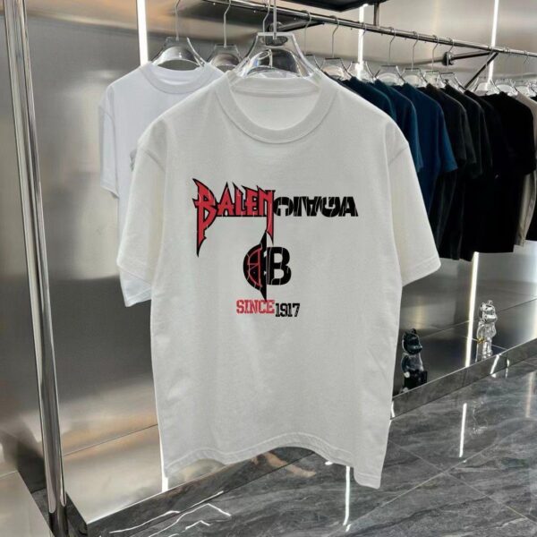 Balenciaga T-shirts - Image 2