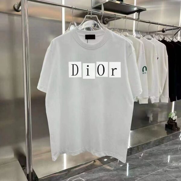 Dior T-shirt