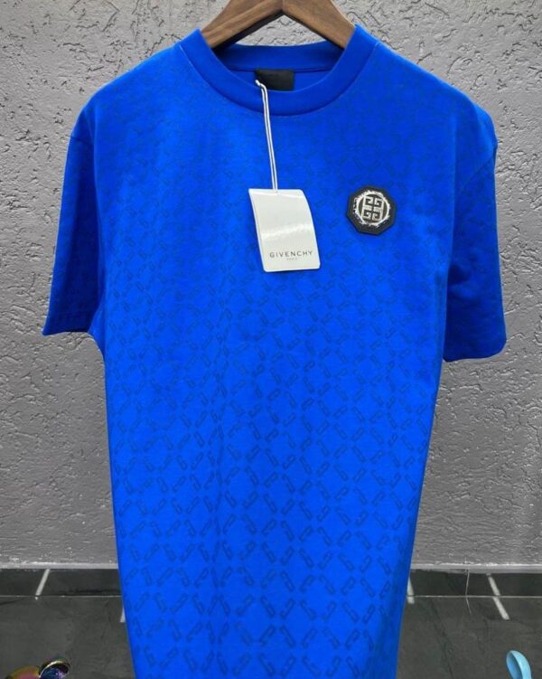 Givenchy T-Shirt