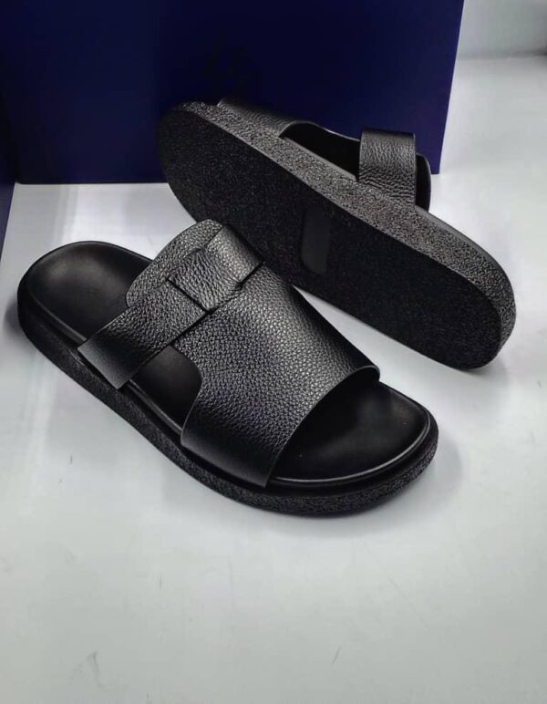 Iceberg Slippers - Image 2