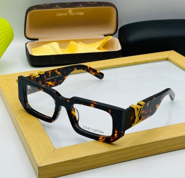LV Eye Glass