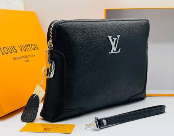 LV Purse