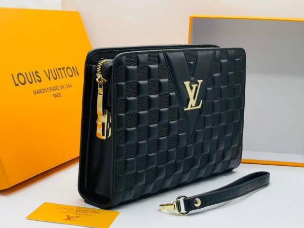 LV Purse