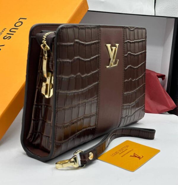 LV Purse