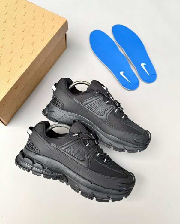 Nike Zoom Vomero 5 Roam - Image 2