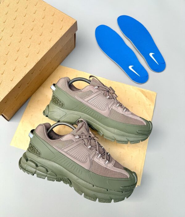 Nike Zoom Vomero 5 Roam - Image 2