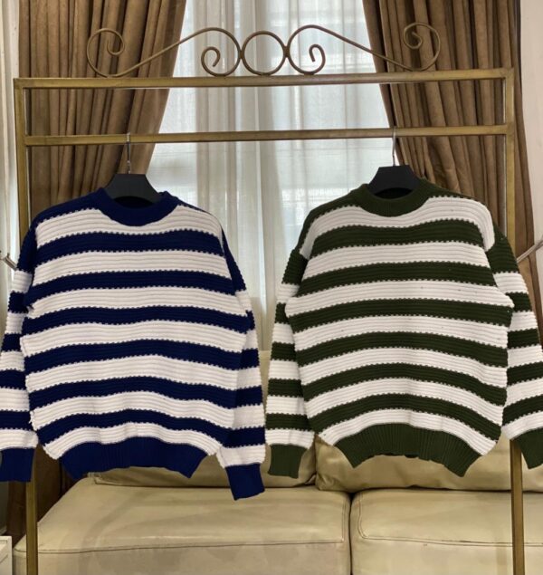 Unbranded Premium Sweat Tops