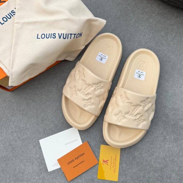 Louis Vuitton Waterprint Mule Slippers - Image 4
