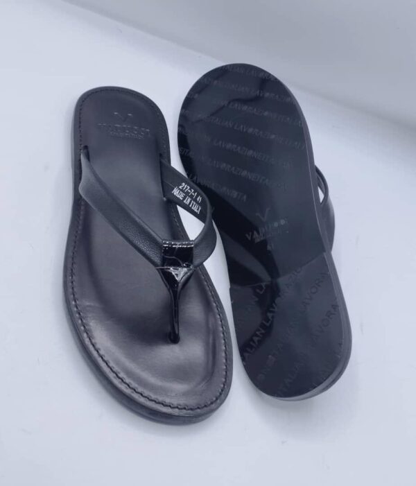 VADUCCI SLIPPERS