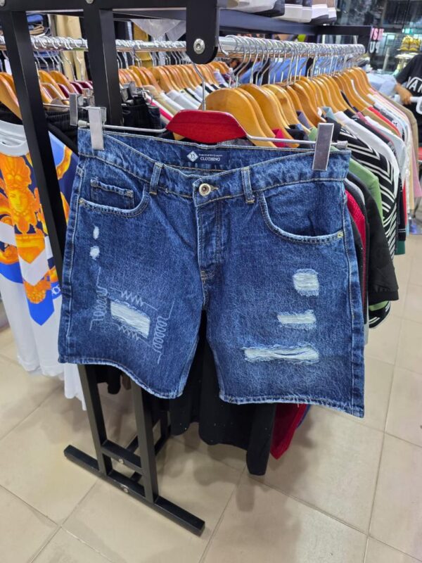 Dynamic Denim Short Jean