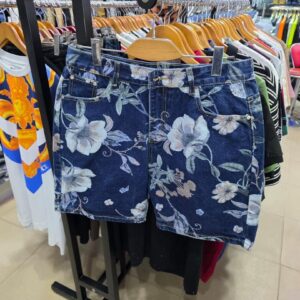 Dynamic Denim Short Jean