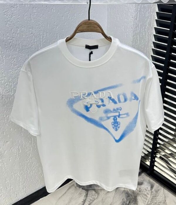 Prada T- Shirt