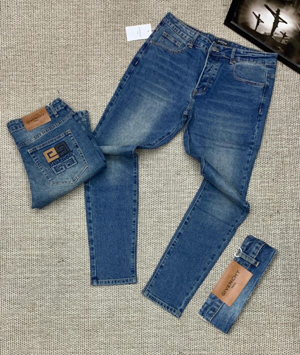 Givenchy Jean