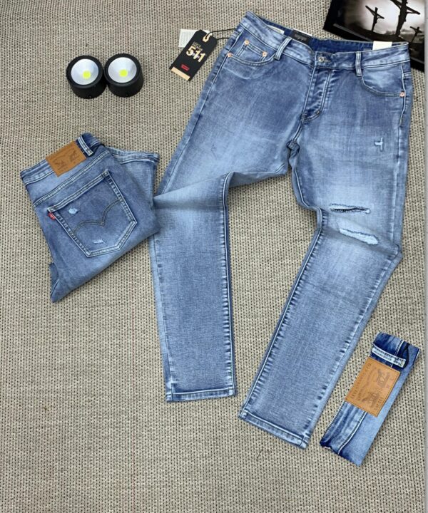 Levi's Jean